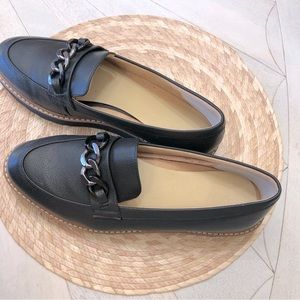 Naturalizer Navy loafer